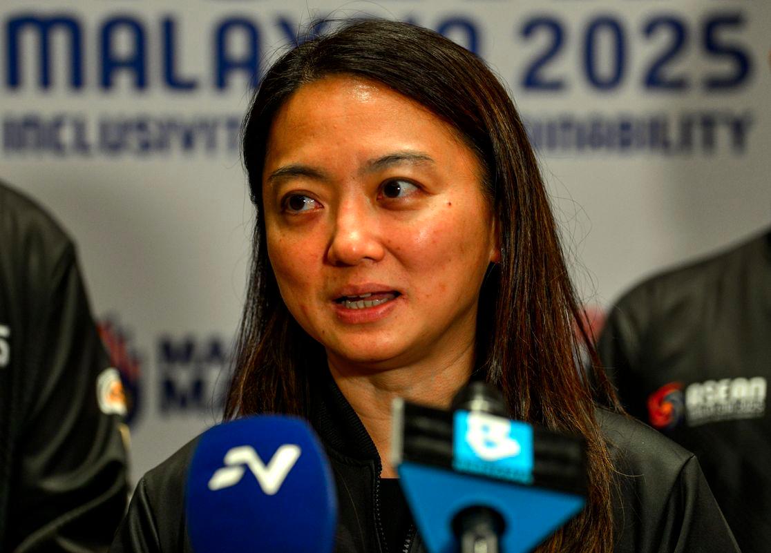 Youth and Sports Minister Hannah Yeoh speaking to the media at the Closing Ceremony of the ASEAN COE for Sports Coaching–Coach Developer Programme 2025 held at the hotel today. - BERNAMAPIX
