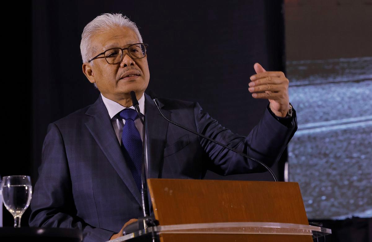 Timbalan Pengerusi PN, Datuk Seri Hamzah Zainudin - fotoBERNAMA
