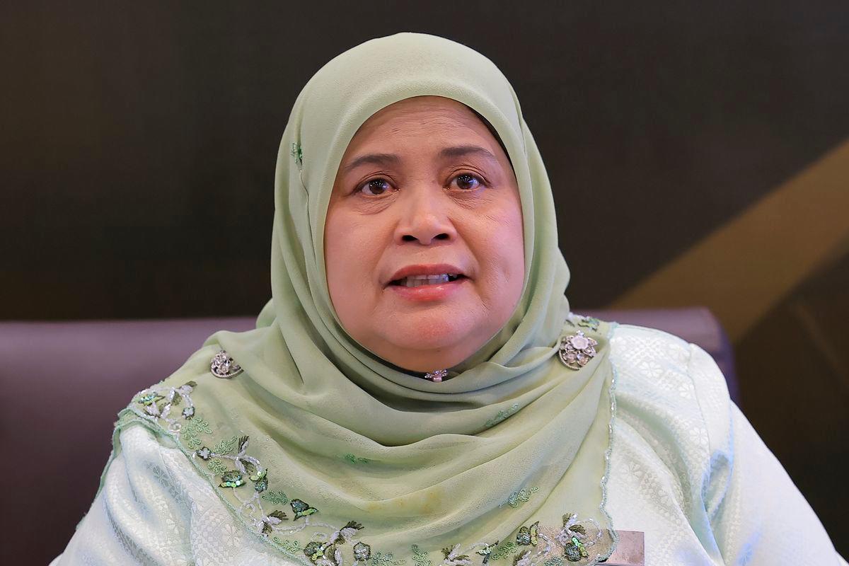 Deputy Minister of Rural and Regional Development Datuk Rubiah Wang. Bernamapix