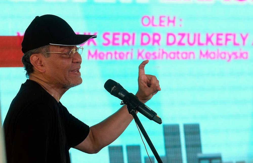 Health Minister Datuk Seri Dr Dzulkefly Ahmad delivers a speech in conjunction with ‘No Tobacco Day’ and ‘Fresh Breath Beginning Ramadan’ in Sepang on May 4, 2019. - Bernama