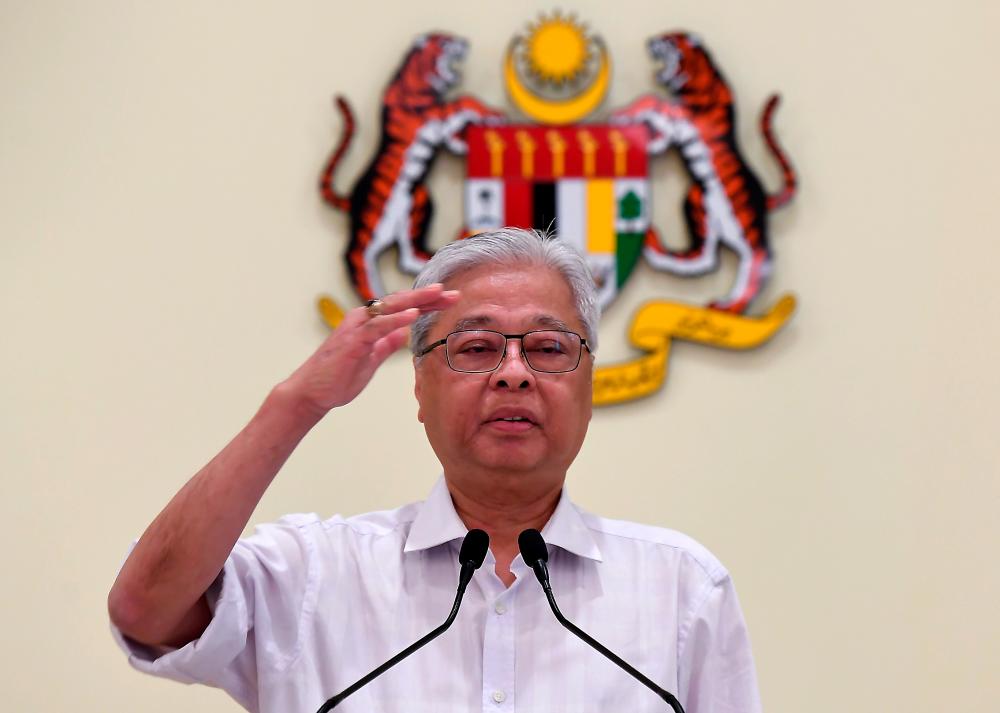 SOP for private vehicles is still four people from same house, family: Ismail Sabri