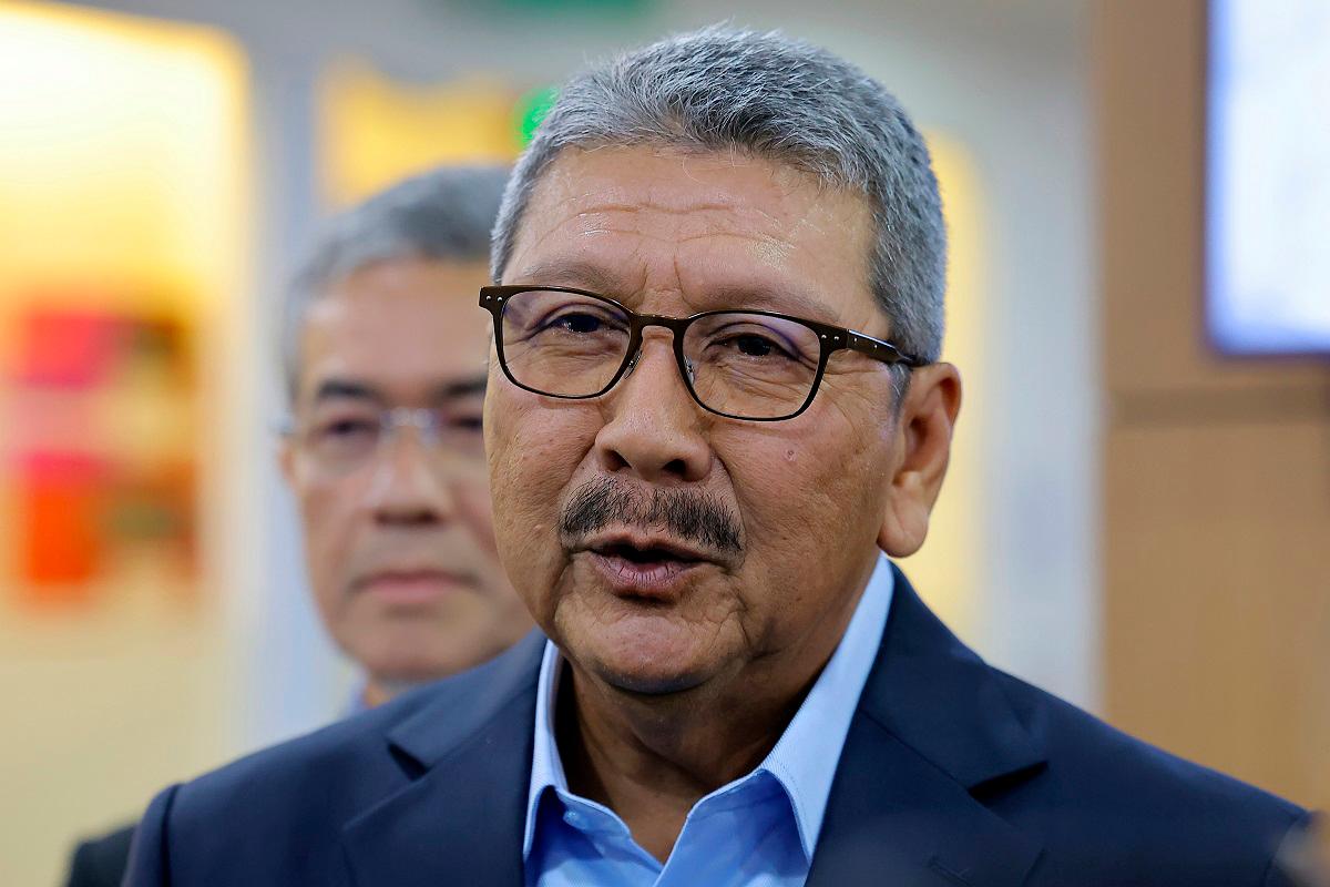 Ketua Pengarah Perkhidmatan Awam (KPPA), Tan Sri Wan Ahmad Dahlan Abdul Aziz. - fotoBERNAMA
