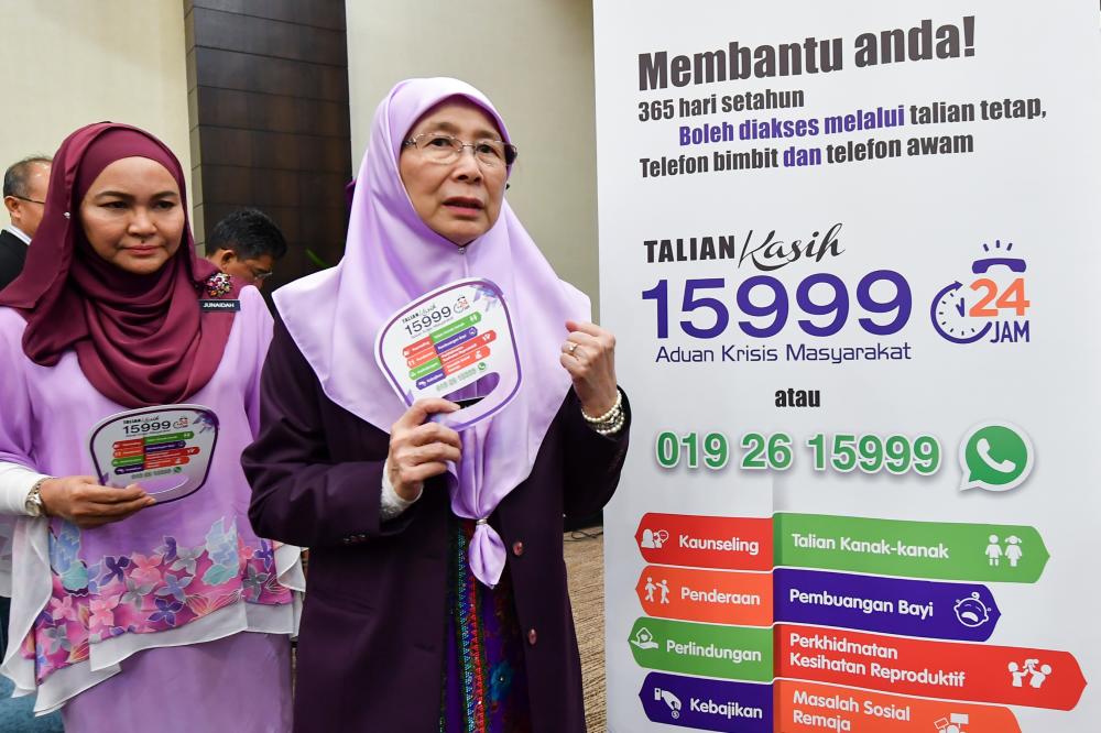 Deputy Prime Minister Dr Wan Azizah Wan Ismail, who is also the Women, Family and Community Development Minister, attends the Women, Family and Community Development Ministry’s monthly assembly today. — Bernama