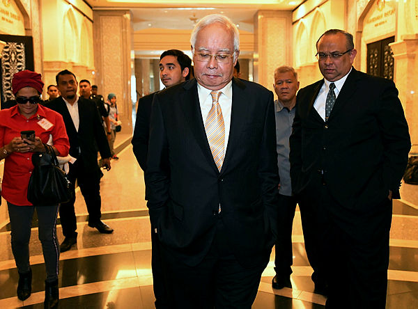 Former prime minister Datuk Seri Najib Razak steps out of the Court of Appeal after hearing an appeal involving an issue relating to his criminal case involving SRC International Sdn Bhd’s fund, on Feb 7, 2019. — Bernama