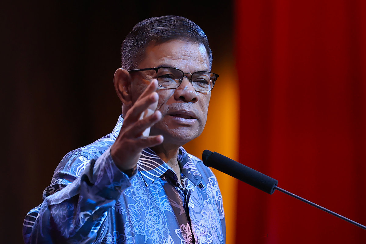 Home Minister Datuk Seri Saifuddin Nasution Ismail. - BERNAMA