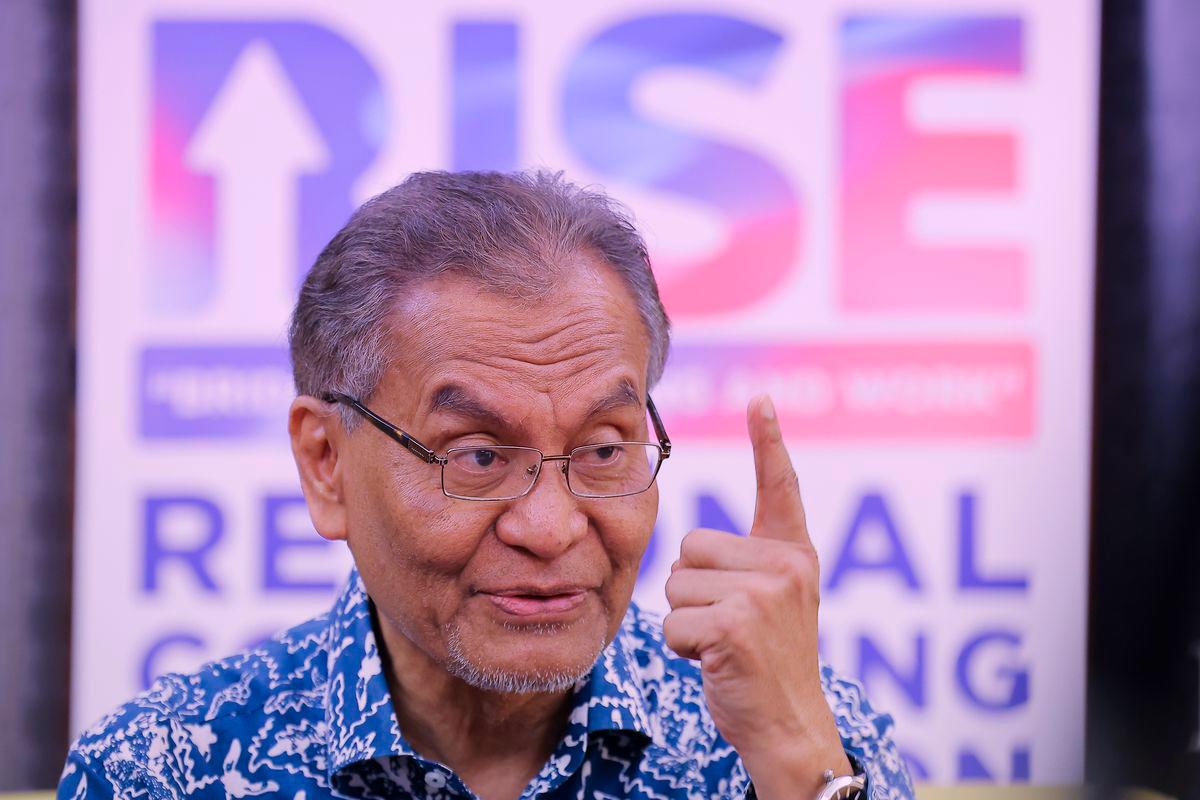 Health Minister Datuk Seri Dr Dzulkefly Ahmad - Bernamapix