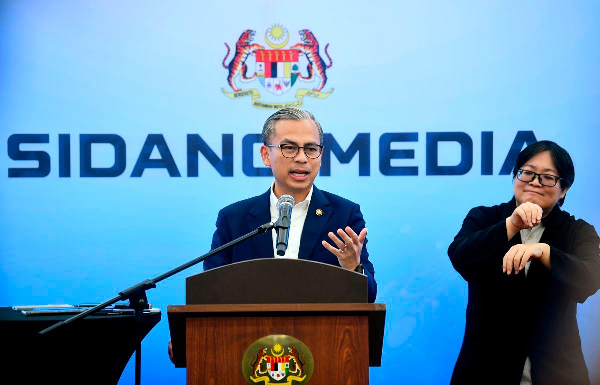Communications Minister Fahmi Fadzil. Bernamapix