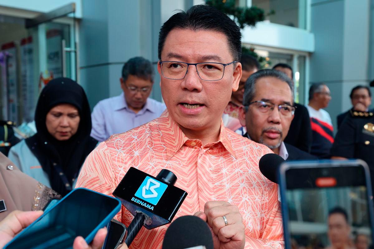 Minister of Housing and Local Government Nga Kor Ming. Bernamapix