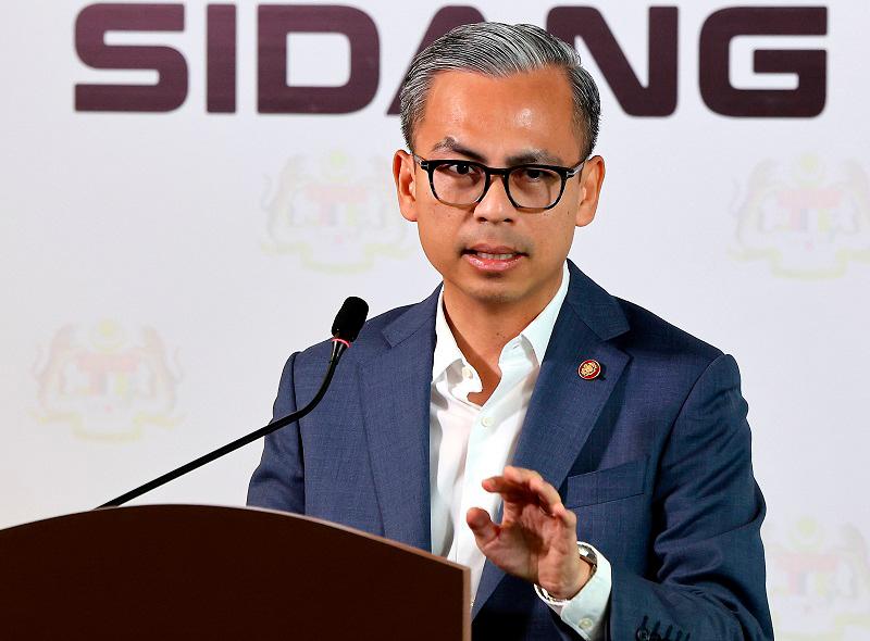 Menteri Komunikasi, Fahmi Fadzil. - BERNAMApix