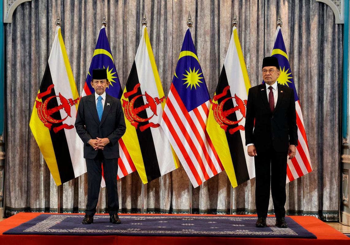 Bernamapix