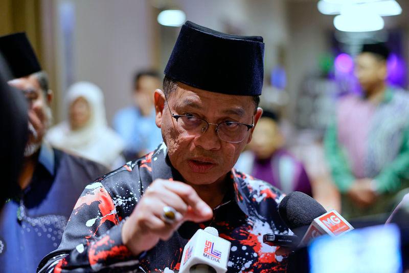 Menteri di Jabatan Perdana Menteri (Hal Ehwal Agama) Datuk Dr Mohd Na’im Mokhtar - fotoBERNAMA