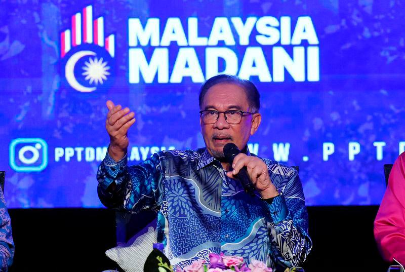 Perdana Menteri Datuk Seri Anwar Ibrahim - fotoBERNAMA