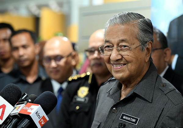 Mahathir during a press conference at the second meeting held this year between the premier and government officers. — Bernama
