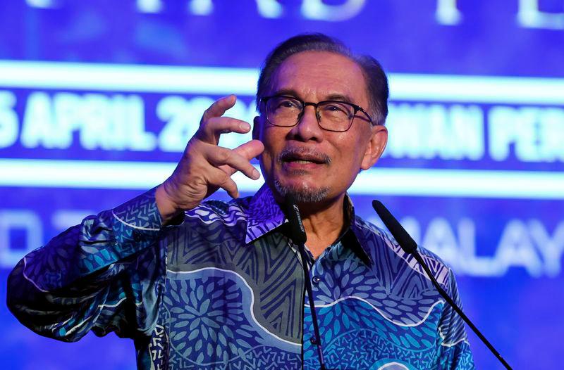 Perdana Menteri, Datuk Seri Anwar Ibrahim - fotoBERNAMA