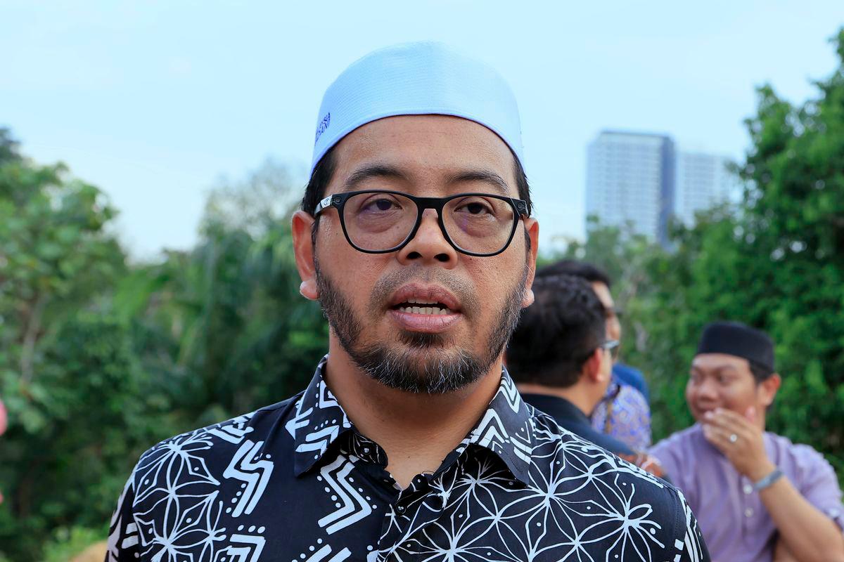 Deputy Minister in the Prime Minister’s Department (Religious Affairs) Dr Zulkifli Hasan. - BERNAMA