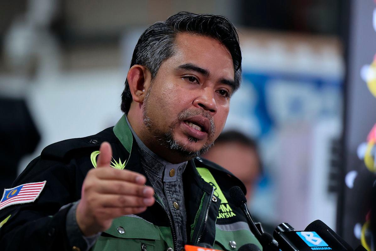 Ketua Pengarah Pusat Gerakan Operasi Sumud Nusantara (SNCC) Datuk Dr Ahmad Sani Araby Al-Kahery ketika sidang media harian Misi Global Sumud Flotila Sumud Nusantara di Bilik Gerakan Sumud Nusantara (SNCC) hari ini. - fotoBERNAMA