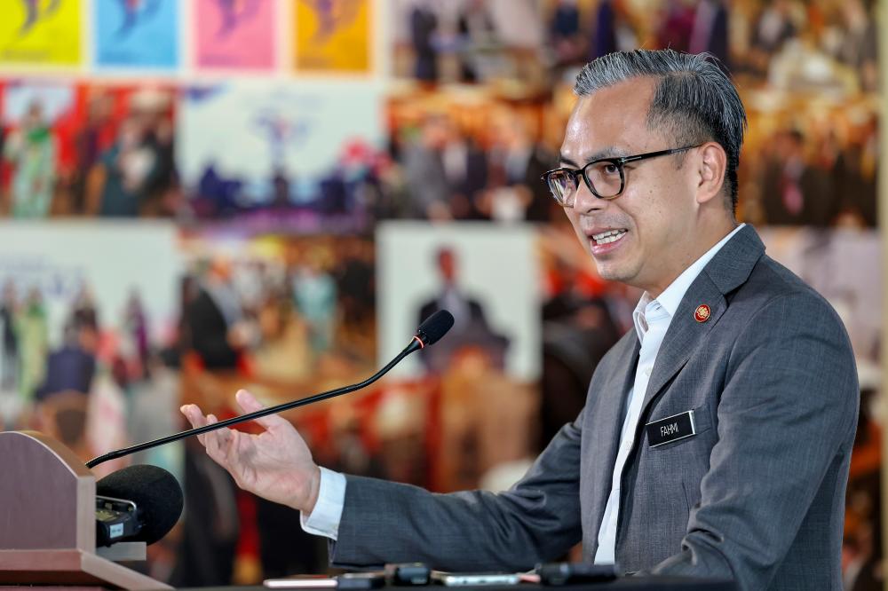 - fotoBERNAMA