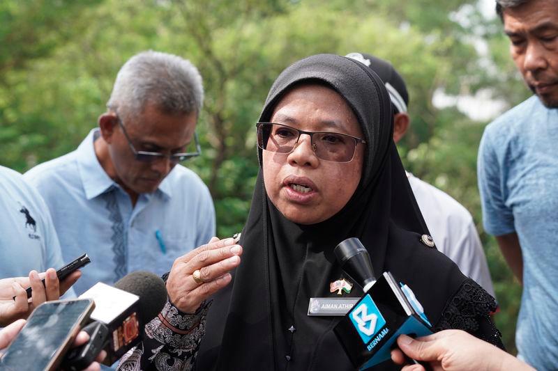 Timbalan Menteri Perumahan dan Kerajaan Tempatan Datuk Aiman Athirah Sabu