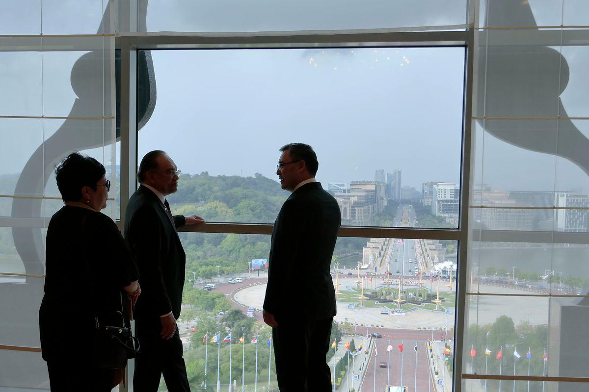 Prime Minister Datuk Seri Anwar Ibrahim with the President of the Kyrgyz Republic Sadyr Zhaparov at the Perdana Putra Building today. - BERNAMAPIX