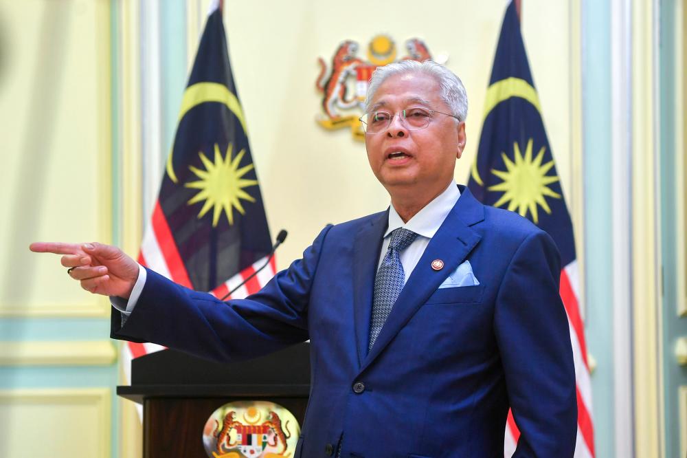 PUTRAJAYA, June 22 - Prime Minister Datuk Seri Ismail Sabri Yaakob at a special press conference at the Perdana Putra Building today. BERNAMAPIX