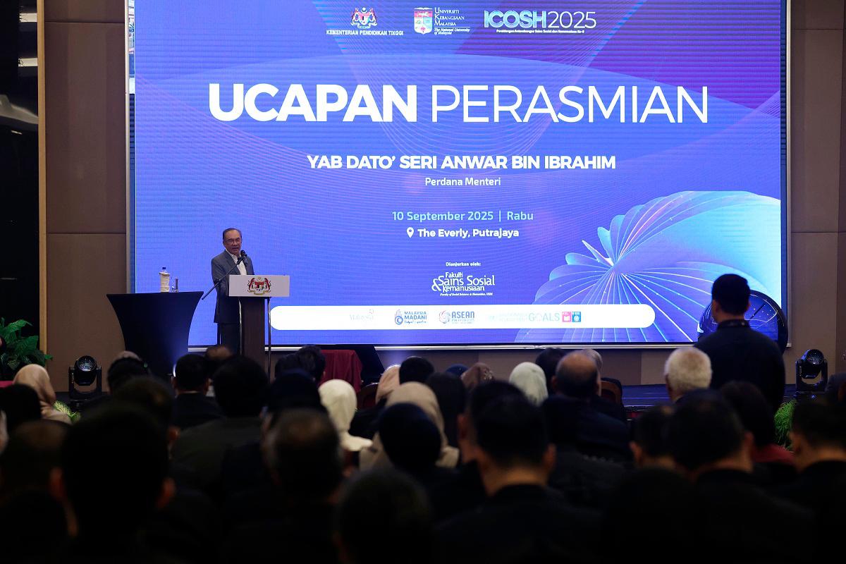 - fotoBERNAMA