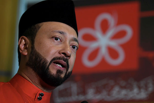 SSPN is an investment, says Mukhriz