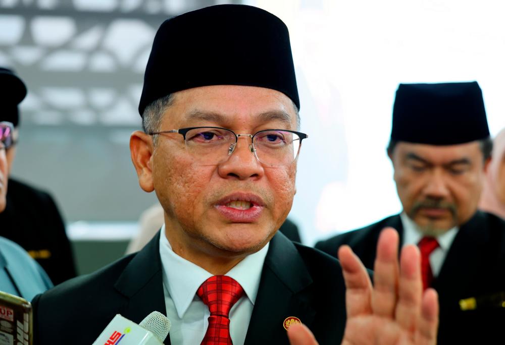 Menteri di Jabatan Perdana Menteri (Hal Ehwal Agama), Datuk Dr Mohd Na'im Mokhtar. - fotoBERNAMA