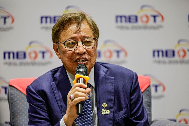 Premier Sarawak Tan Sri Abang Johari Tun Openg - fotoBERNAMA