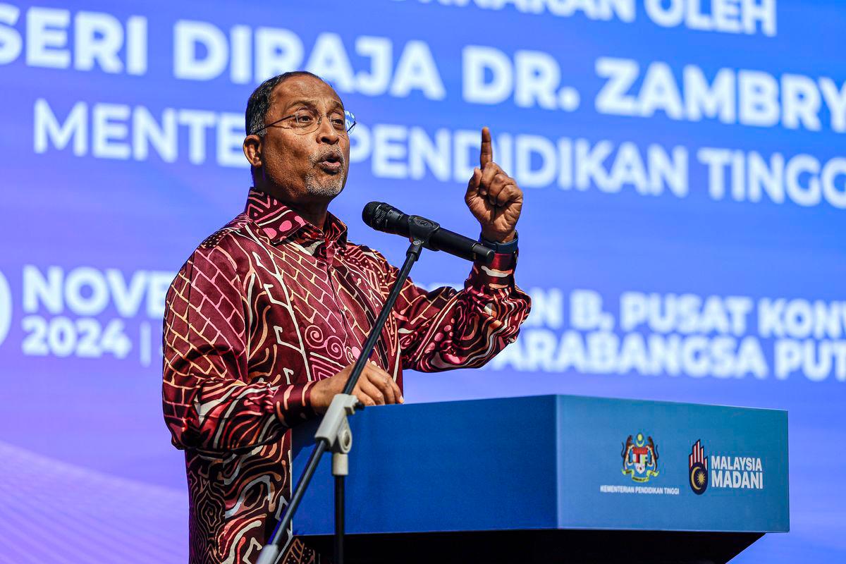 Higher Education Minister Datuk Seri Dr Zambry Abd Kadir. Bernamapix