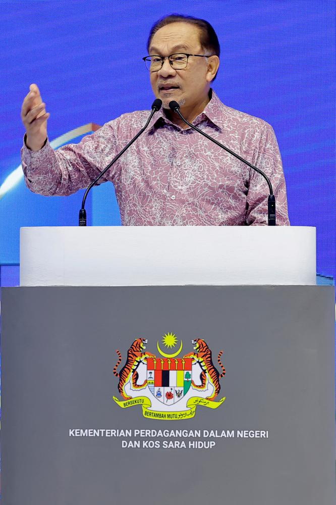 - fotoBERNAMA