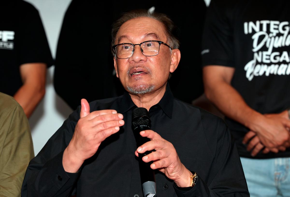 Perdana Menteri Datuk Seri Anwar Ibrahim - fotoBERNAMA