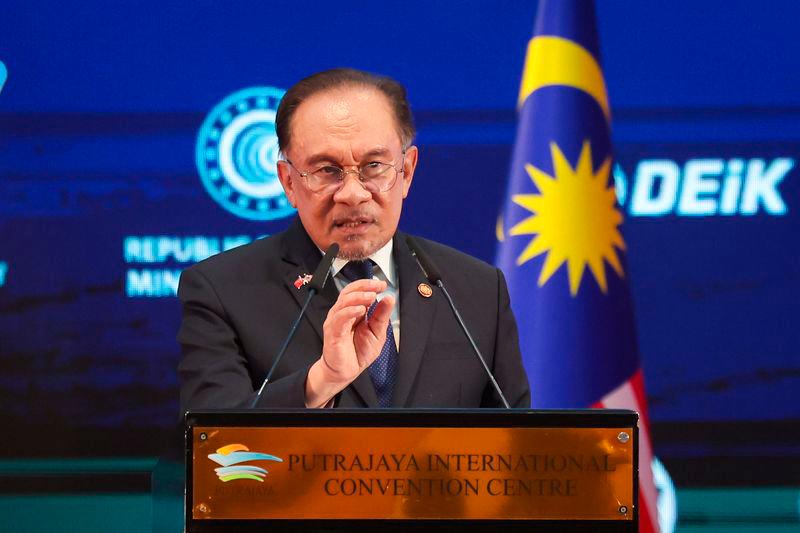 Prime Minister Datuk Seri Anwar Ibrahim - BERNAMApix