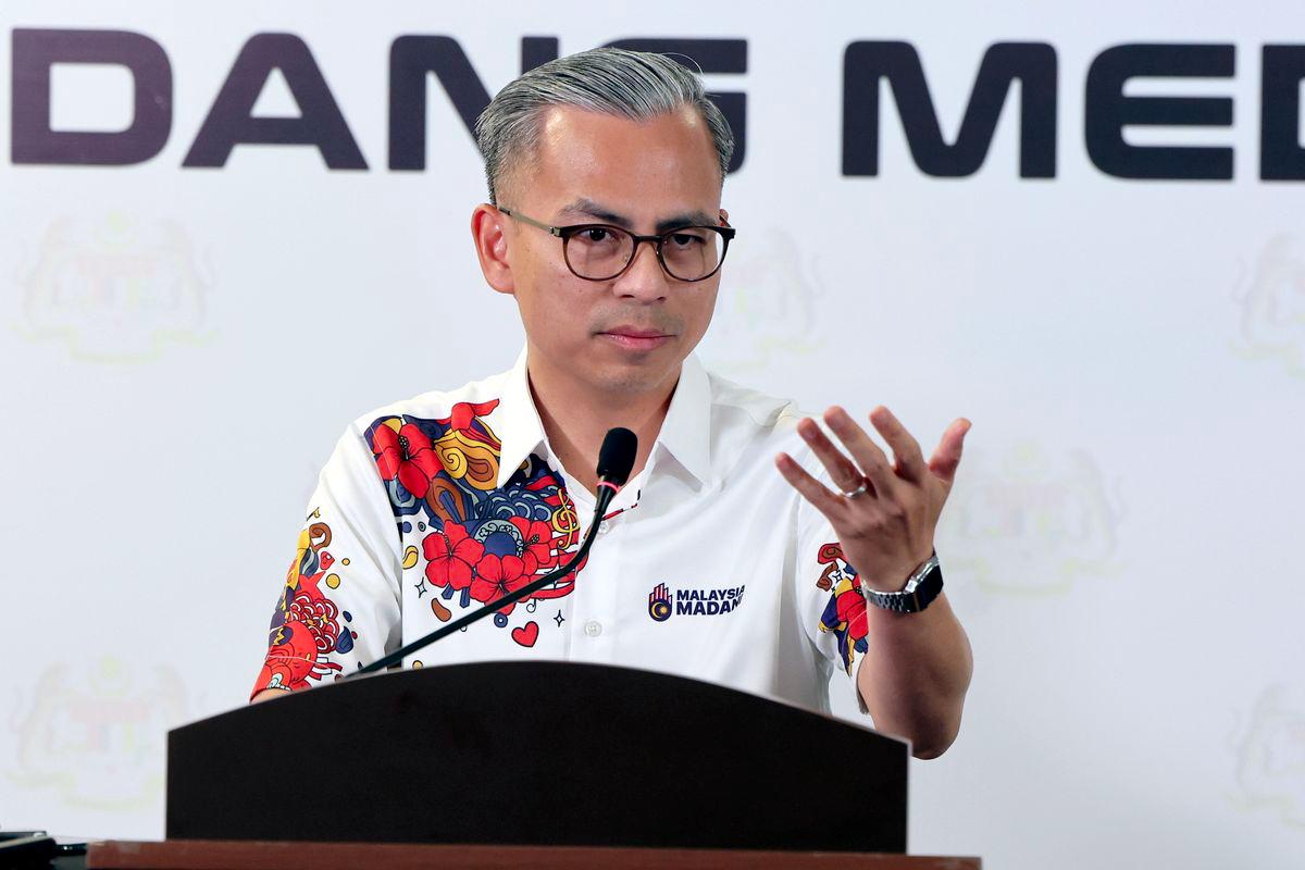 Communications Minister and Unity Government spokesperson Datuk Fahmi Fadzil speaks at the weekly Cabinet press conference at Menara Komunikasi today. - BERNAMAPIX