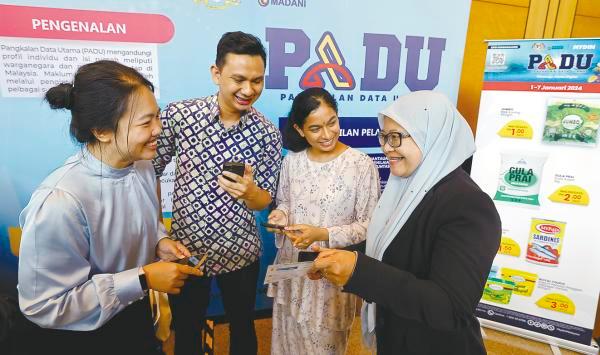 Padu will serve as the foundation for all targeted subsidies initiated by the government to assist the hardcore poor, B40 households and some segments of M40 households.–Bernamapix