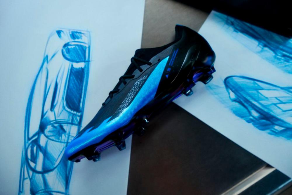 $!Bugatti and Adidas unveil limited-edition football boots