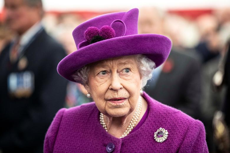 Queen was not warned of Australia PM’s 1975 sacking, letters show