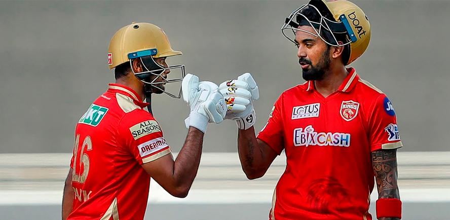 KL Rahul of Punjab Kings (right) and Mayank Agarwal of Punjab Kings during match 53 of the Indian Premier League against Chennai Super Kings.