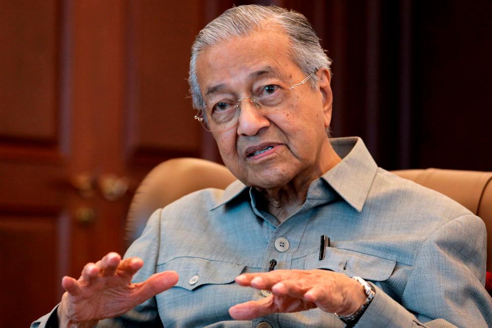 Agong’s right to summon any political leader - Dr Mahathir