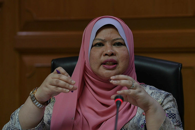 Ministry to hold talks on merging agricultural land in Kedah: Rina Harun