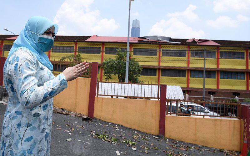 10 schools in Titiwangsa area damaged by storm to be repaired soonest