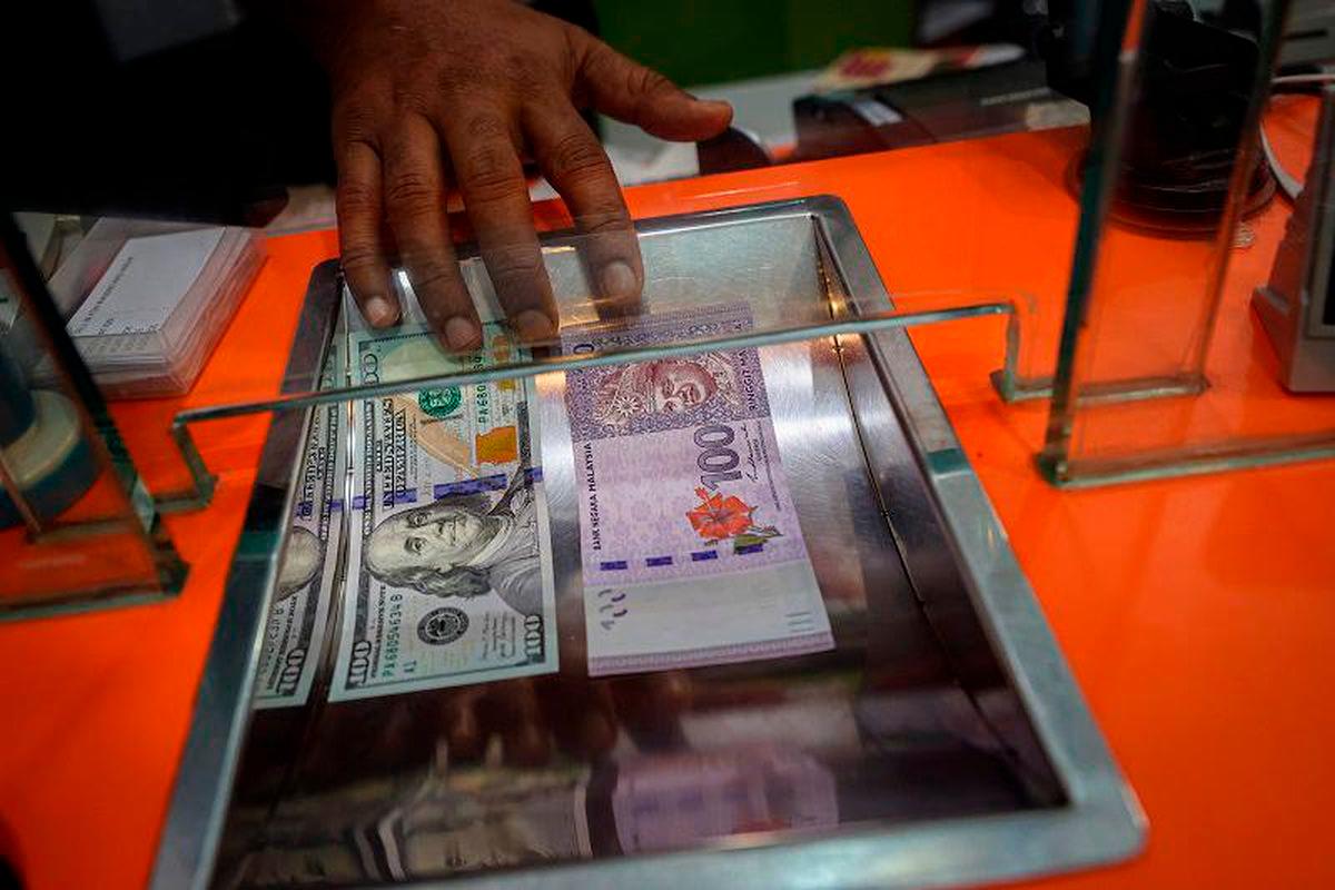 Gambar tujuan representasi. Ringgit. BERNAMA