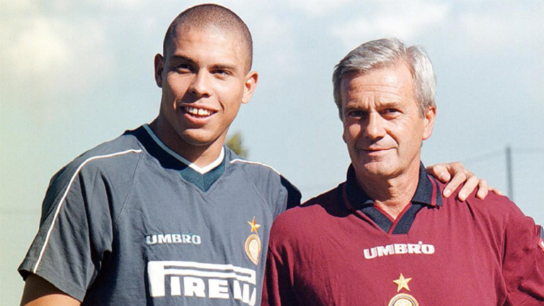 Brazilian star Ronaldo (left) and former Inter Milan coach Luigi Simoni.