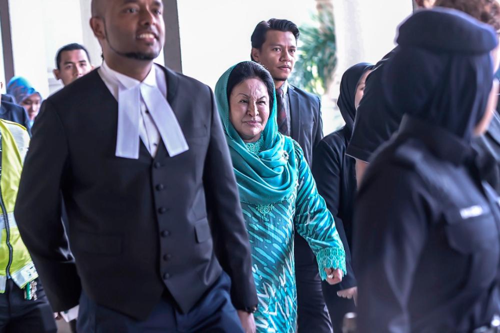 Rosmah arrives at the Duta sessions court, on April 10, 2019. — Sunpix by Adib Rawi Yahya