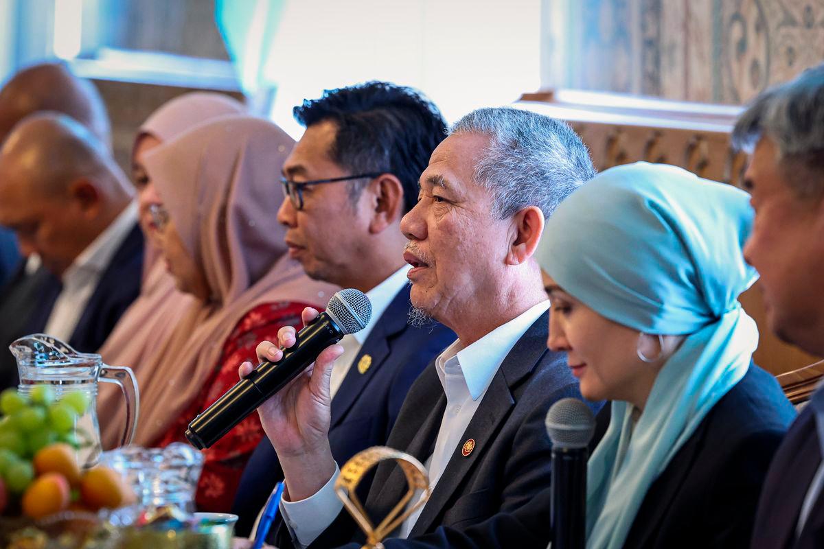 Bernamapix
