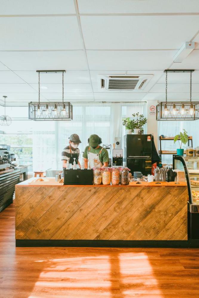 Aside from food, Chew also dabbles in photographs of cafe interiors, such as this shot taken in Koffie Kafe in Klang – Ryan Chew $!Aside from food, Chew also dabbles in photographs of cafe interiors, such as this shot taken in Koffie Kafe in Klang – Ryan Chew