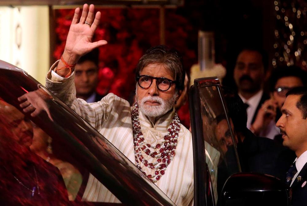 Bollywood megastar Amitabh Bachchan hospitalized with Covid-19