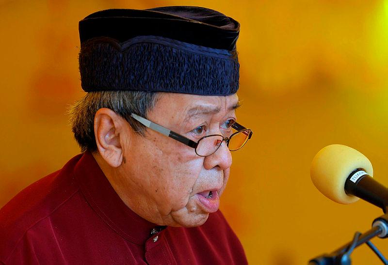 Sultan Sharafuddin Idris Shah–Bernamapix