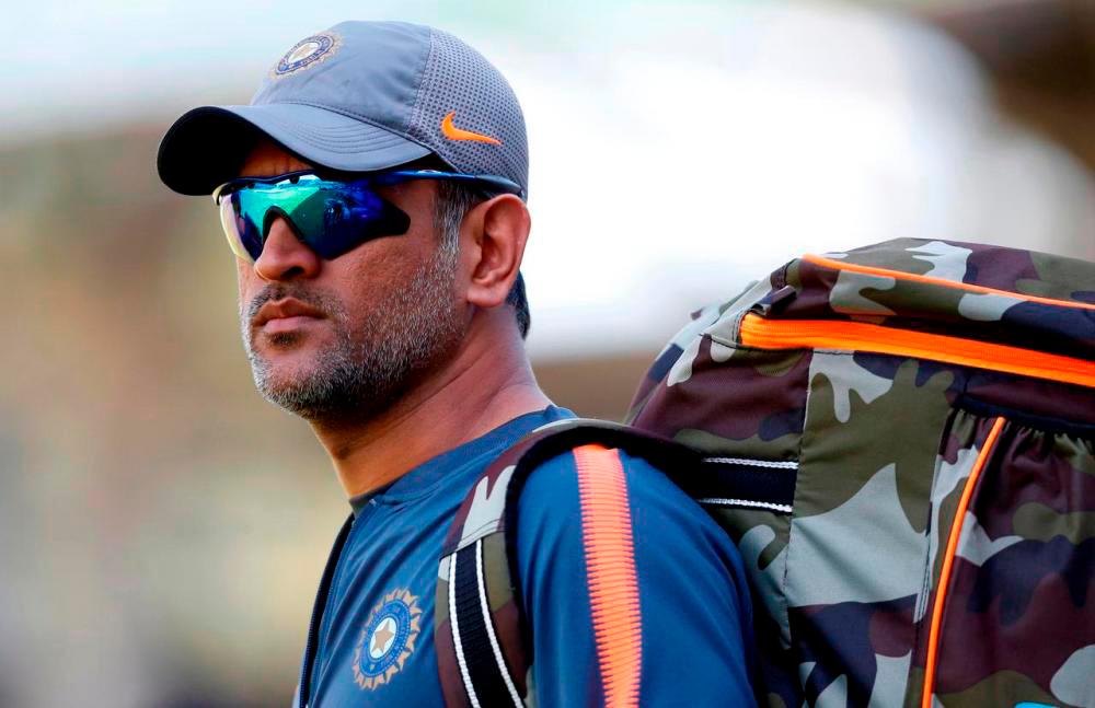 Jadeja hands back Chennai captaincy to Dhoni