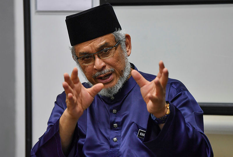 Umno-PAS alliance must not resort to racial sentiment, says Khalid