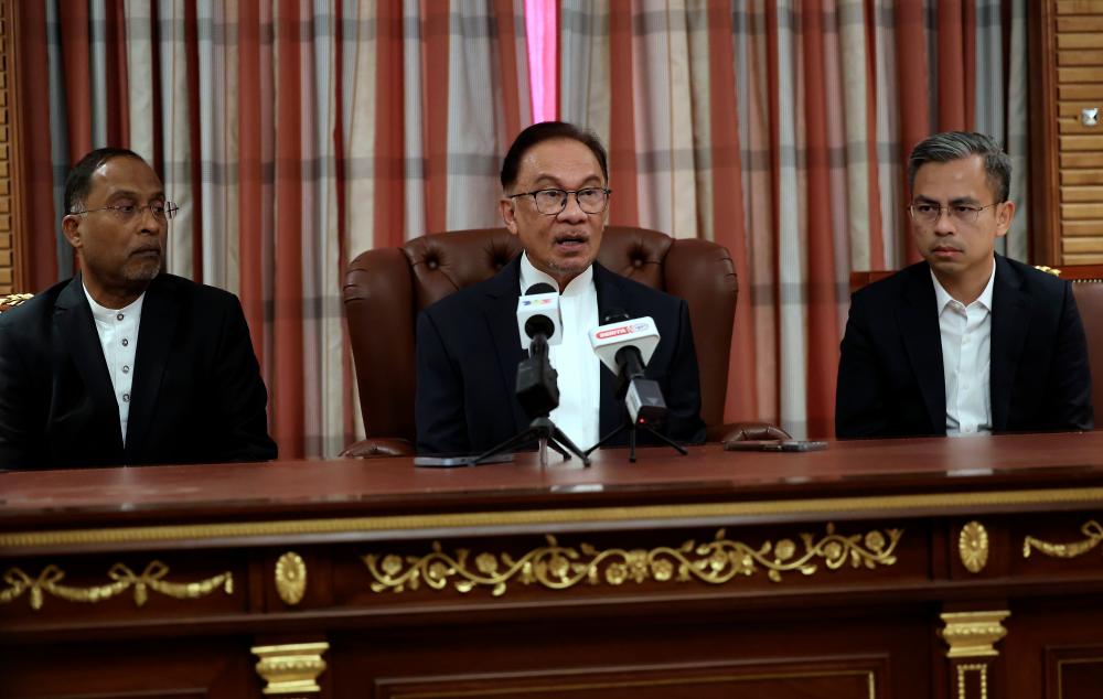 JEDDAH, March 24 -- Prime Minister Datuk Seri Anwar Ibrahim at a press conference in conjunction with his official visit to Saudi Arabia. BERNAMAPIX